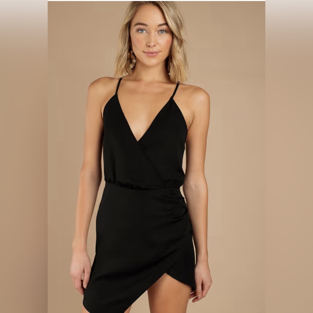 Tobi Split Black Mini Dress